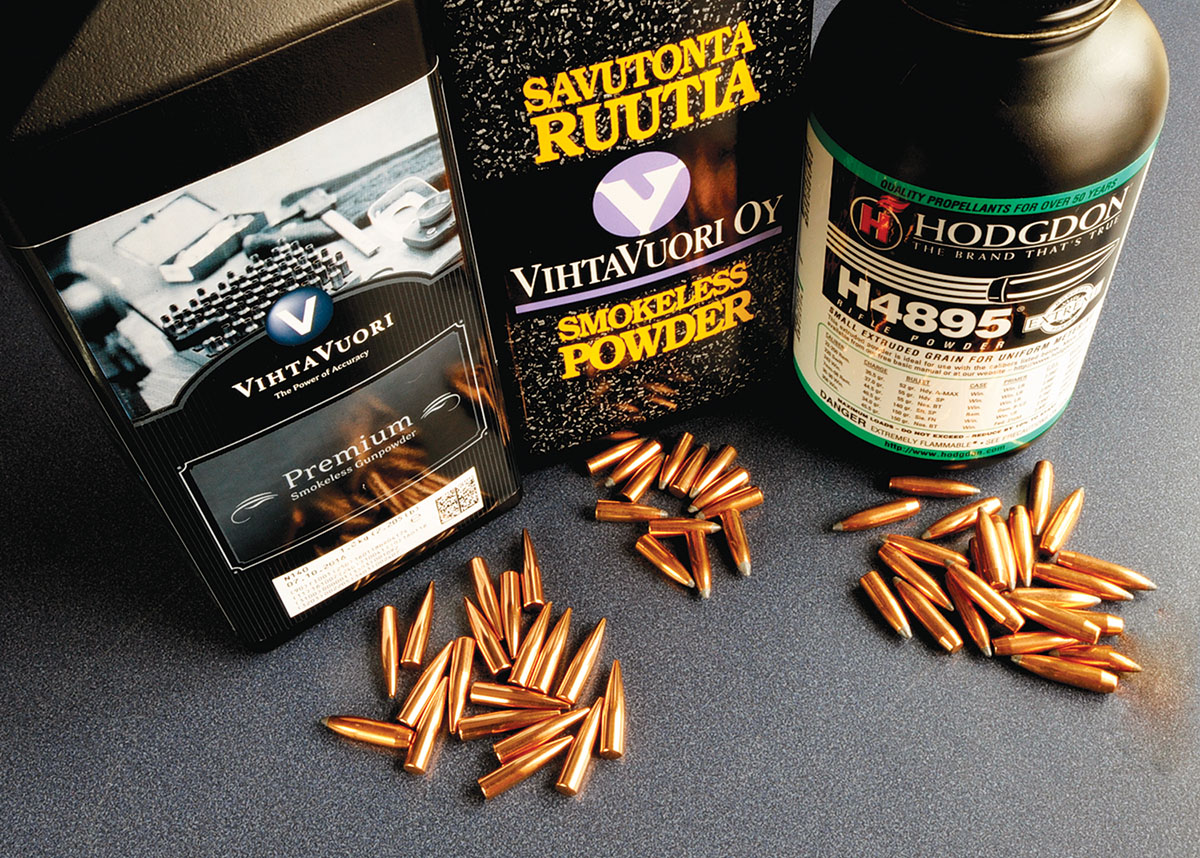 In order of their accuracy rank, Stan found that H-4895, Vihtavuori N-133 and N-140 were the best to use in the Savage rifle.