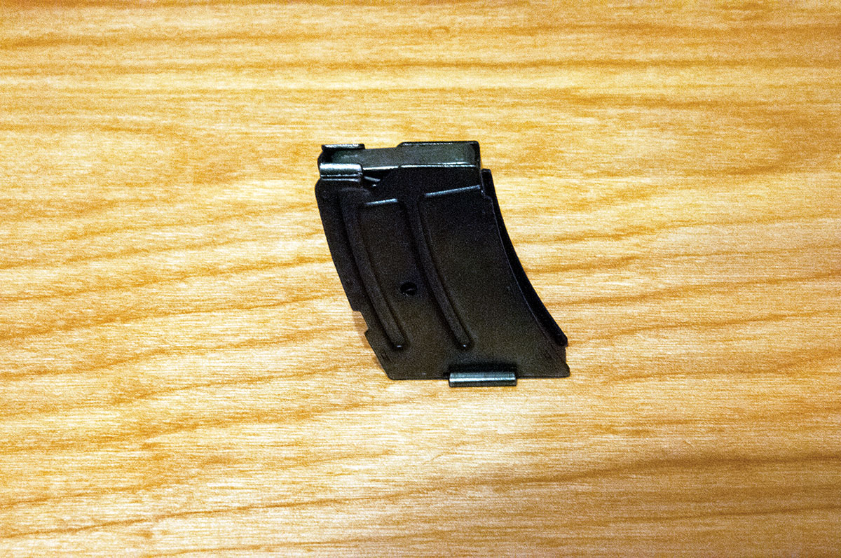 After shooting a few rounds, the old detachable magazine provided smooth feeding.