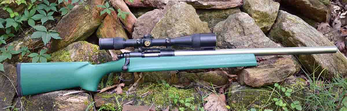 In response to requests from BR-50 benchrest competitors who use super-accurate rifles in .22 Long Rifle, Remington’s Custom Shop introduced the 40-XR BR in 1994. As the bolt pushes a cartridge into its match-dimension chamber, the bullet engages the rifling. This aligns the axes of the bullet and the bore as perfectly as possible.
